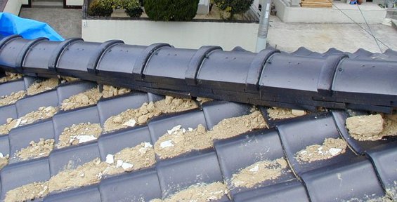 被害状況隅棟３